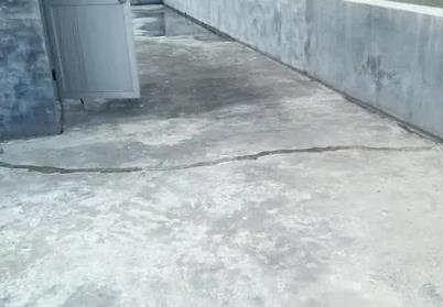 黎城楼顶漏水维修公司分享下如何解决卫生间隐蔽部位漏水的问题?